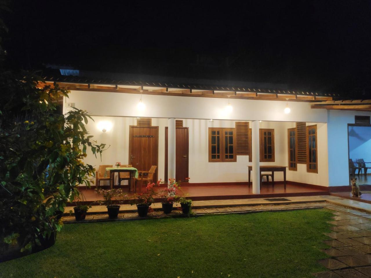 Cinnamon House Hiriketiya ดิคเวลลา ภายนอก รูปภาพ